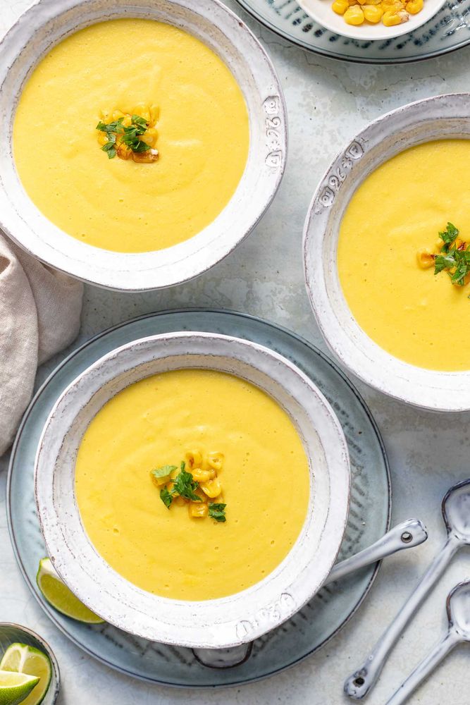Rezeptbild: Cremige Maissuppe mit Kokos