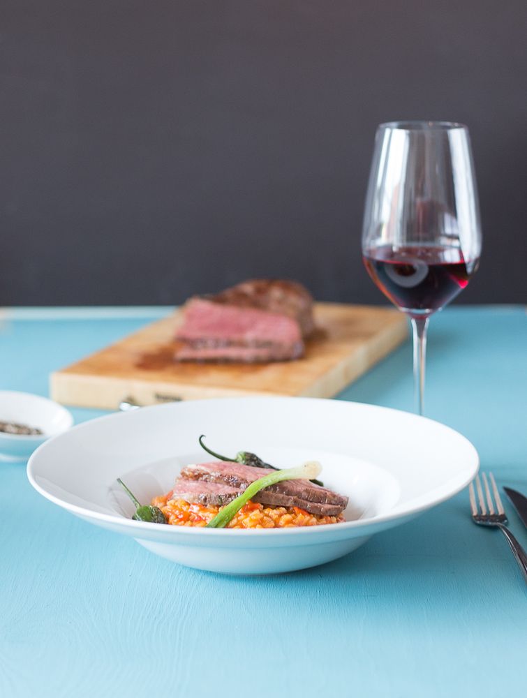 Rezeptbild: Paprika-Risotto mit Roastbeef