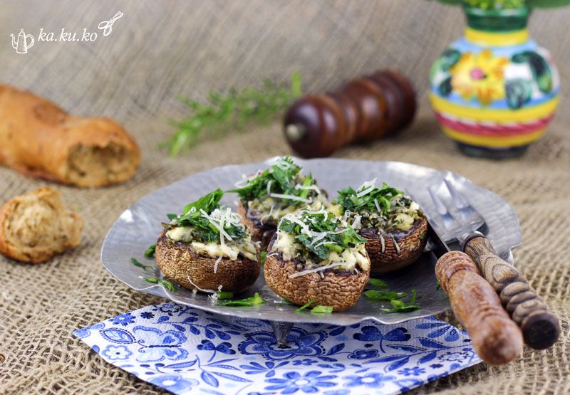 Rezeptbild: Gefüllte Champignons mit Feta