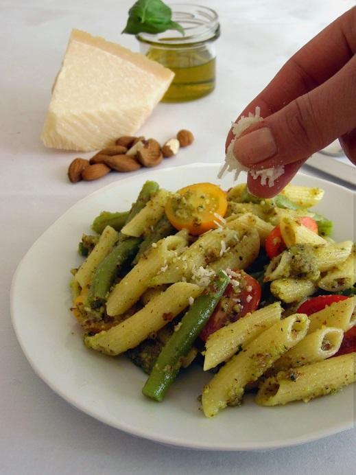 Rezeptbild: Bohnen-Nudeln-mit-Mandelpesto
