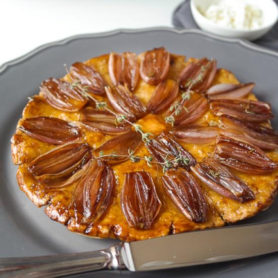 Rezeptbild: Tarte Tatin mit Schalotten