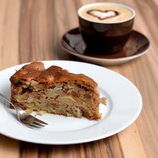 Rezeptbild: Saftiger Apfel-Birnen-Kuchen (vegan)