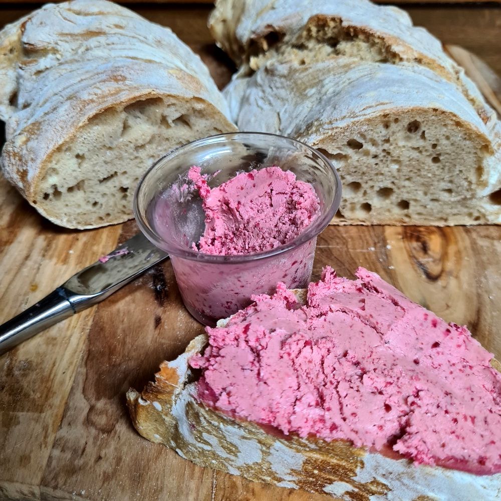 Rezeptbild: Rote-Beete-Butter