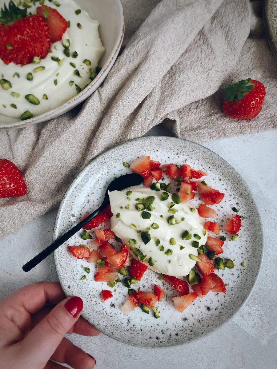 Rezeptbild: WEISSE SCHOKOLADENCREME