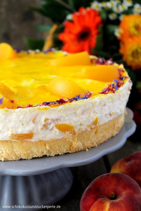 Rezeptbild: Pfirsich-Vanille-Torte