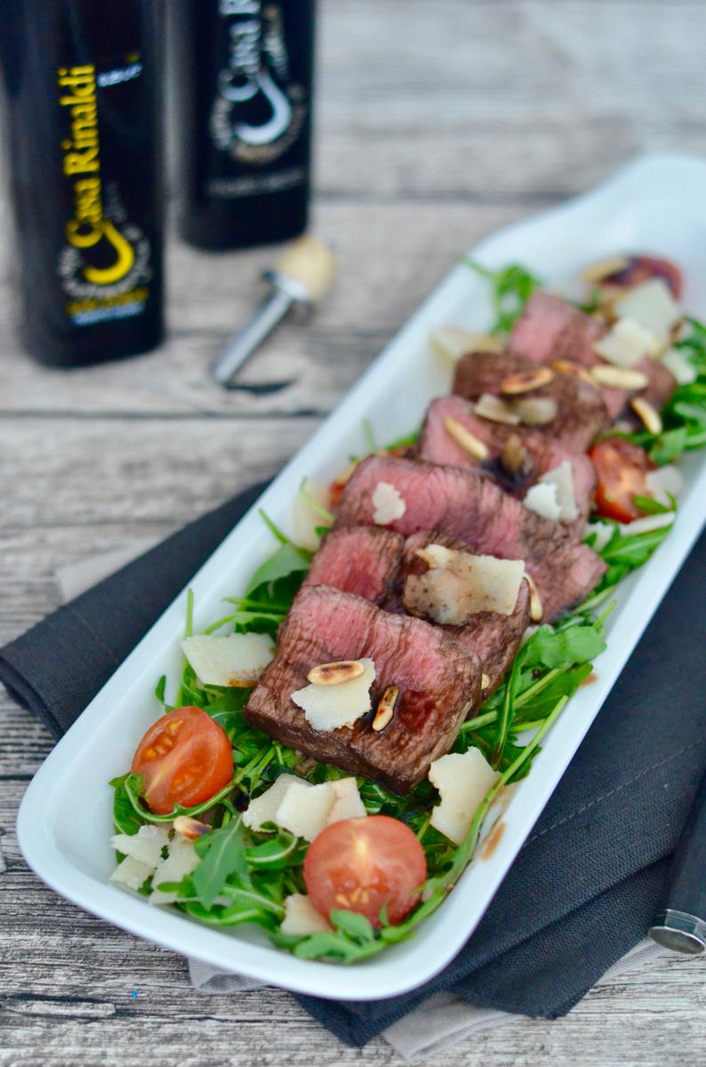 Rezeptbild: Tagliata auf Rucola-Salat 