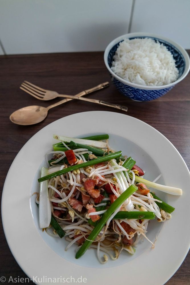 Rezeptbild: Sojasprossen mit Räucherspeck
