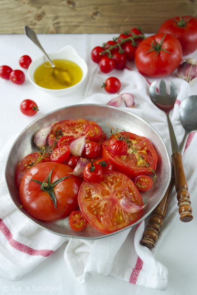 Rezeptbild: Gegrillter Tomatensalat